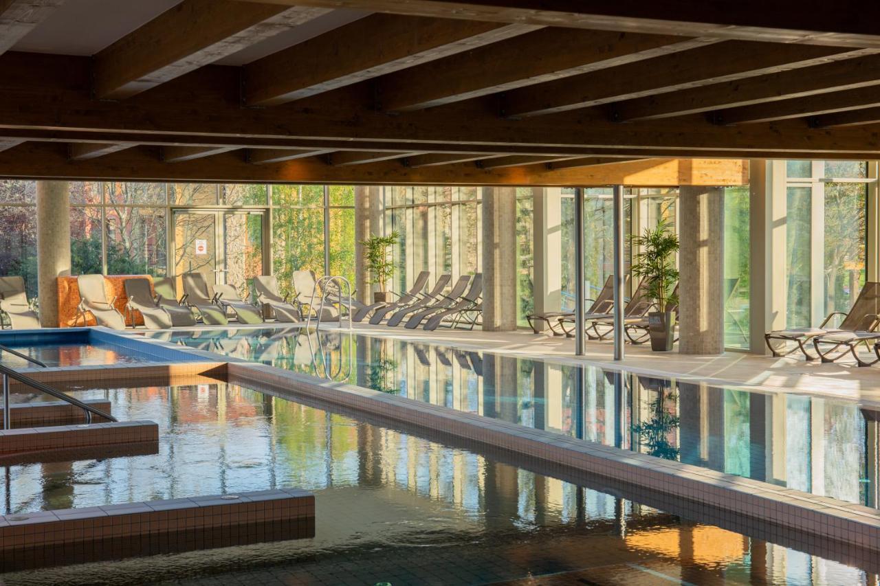 Greenfield Hotel Golf & Spa Buk Exterior foto