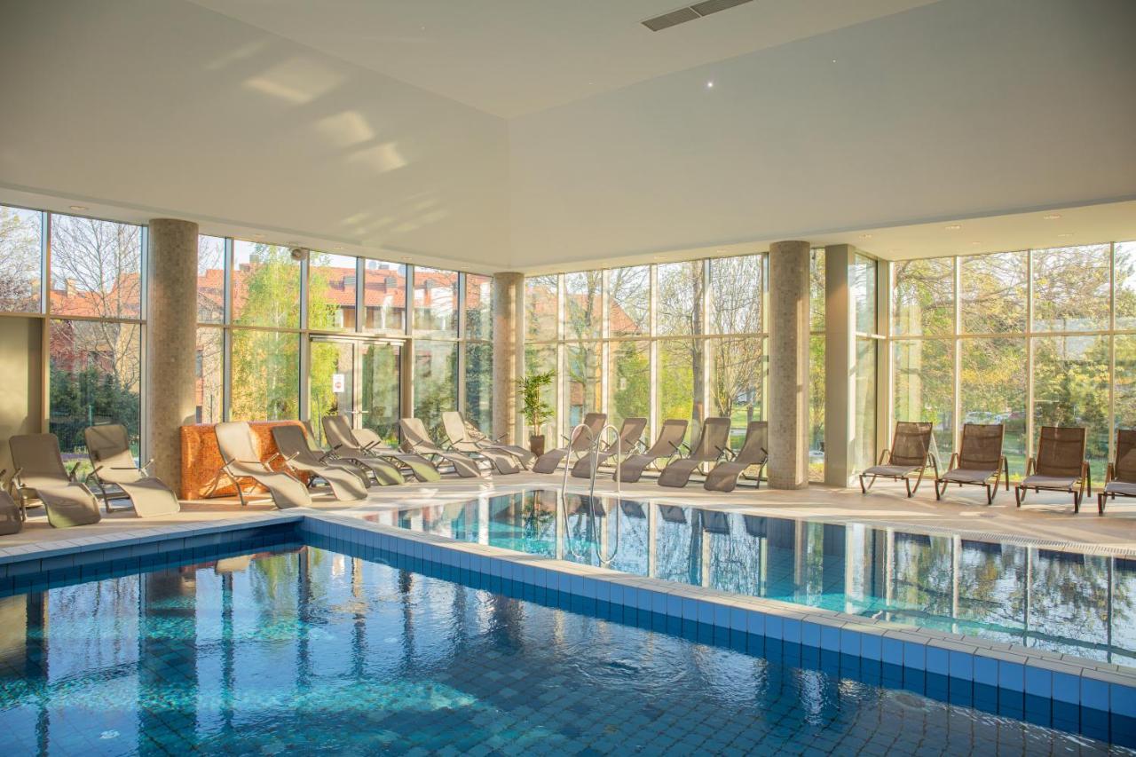 Greenfield Hotel Golf & Spa Buk Exterior foto