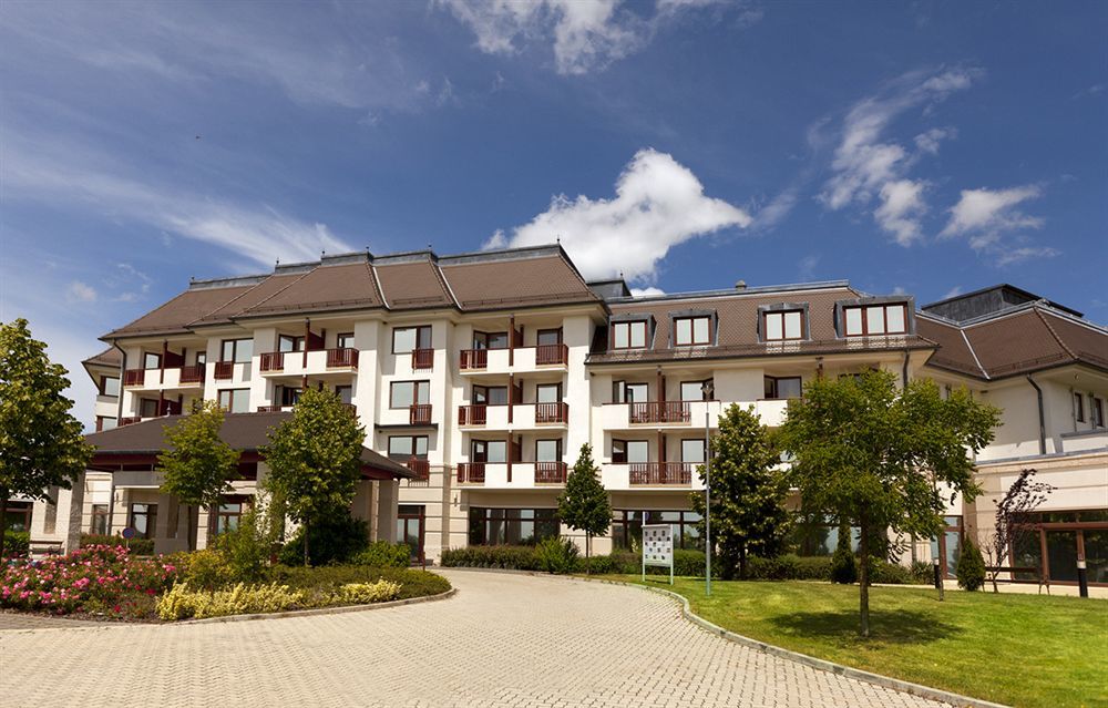 Greenfield Hotel Golf & Spa Buk Exterior foto