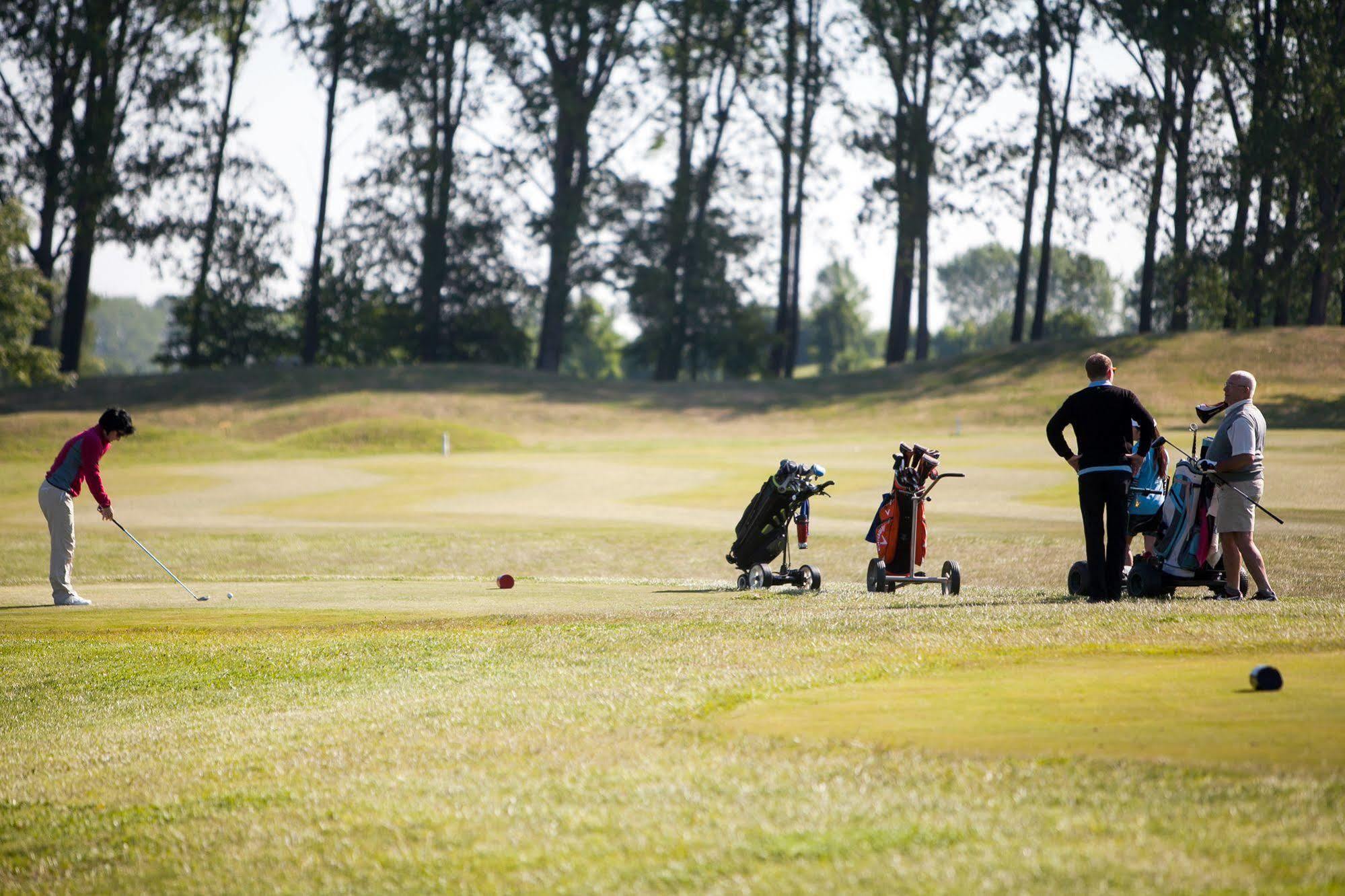 Greenfield Hotel Golf & Spa Buk Exterior foto